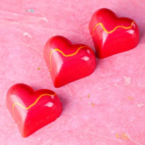 full heart praline mould.webp